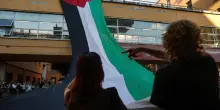 Vietato criticare Israele, ora è obbligatorio a scuola
