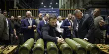 Crollano gli acquisti di armi Usa per l’Ucraina