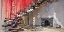 Chiharu Shiota, viaggio nei destini incrociati