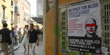 Venezia, tensioni in piazza San Marco per protesta "No Bezos"
