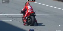 Bagnaia, prova di partenza con derapata dopo le prove libere in Austria. VIDEO
