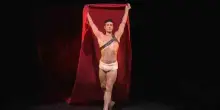 Roberto Bolle in Caravaggio: In scena luci e ombre del genio