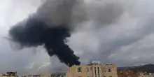 Guerra Israele, raid su capitale Yemen. Idf: “Presi di mira siti militari Houthi”