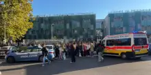 Pescara, liceo Marconi evacuato: diversi intossicati per sostanza sprigionata nell'aria
