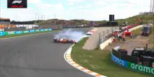 Libere 1 in Olanda, testacoda a 360° per Hamilton in Curva 3