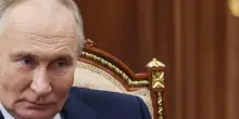 Guerra Ucraina Russia, Putin: “Sanzioni ostili ma inutili”. Trump: "Vertice non escluso"