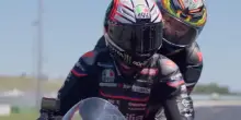 Aprilia All Stars, passeggero speciale per Bezzecchi: il giro in pista con mamma a Misano