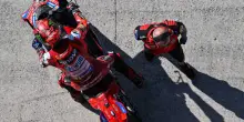 MotoGP, oggi test a Misano: Acosta miglior tempo. 3° Bezzecchi, 8° Bagnaia