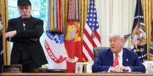 Donald Trump: "Elon Musk mi vuole parlare, ma a me non interessa. È impazzito"