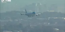 Tel Aviv, Trump scende da Air Force One atteso da Netanyahu