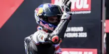 Superbike a Magny Cours, Gara 1: 9^ vittoria per Razgatlioglu in Francia, Bulega è secondo
