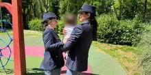 Novara, polizia ritrova bambina di 14 mesi scomparsa da oltre un anno