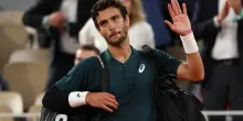 Alcaraz in finale al Roland Garros: Musetti si ritira nel quarto set