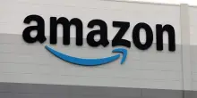 Amazon potrebbe licenziare 30mila dipendenti a partire da oggi