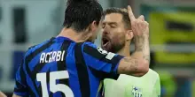 Acerbi-Inigo Martinez: cos'è successo dopo il gol di Calhanoglu in Inter-Barcellona. VIDEO