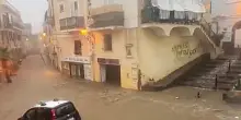 Maltempo, nubifragi a Ischia, su Grossetano e Spezzino. Si cerca dispersa ad Alessandria