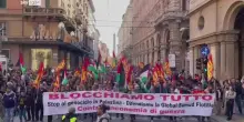 Bologna, in migliaia in piazza per Gaza e la Flotilla