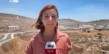 Cisgiordania, coloni bloccano ingresso terre palestinesi