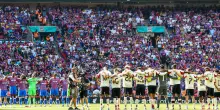 Diogo Jota, l'omaggio del Liverpool al Community Shield. Le FOTO