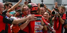 Bagnaia: "Vittoria per il team Ducati, soffre con me e lavora tanto per aiutarmi"