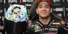 Bezzecchi, casco speciale per il pilota Aprilia a Silverstone. FOTO