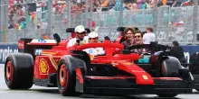 F1, GP Miami: la corsa dei piloti su monoposto giganti fatte di Lego. FOTO e VIDEO