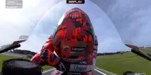 Bagnaia, la frustrazione al rientro ai box nelle Pre-qualifiche in Australia. VIDEO