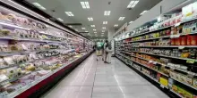 Supermercati aperti oggi 1 maggio 2025, la lista completa: dal Conad al Carrefour e l'Esselunga, orari degli store