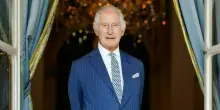 Re Carlo: «Sono solo uno dei mille nuovi casi di tumore al giorno. Il cancro intimorisce e spaventa, ma mette a fuoco il meglio dell'umanità»