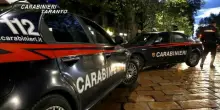 Violenta per mesi la figlia 14enne della compagna: arrestato dopo il racconto (in lacrime) della ragazzina alle compagne e ai prof