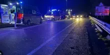 Pompei, ferita gravemente dal marito riesce a scappare: l'uomo si barrica in casa con i due figli piccoli