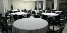 Conclave, «Il cibo? Un incentivo a fare presto»: i cardinali confermano la versione di Dolan. I "messaggi nascosti" nei pasti