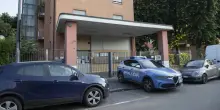 Quindicenne uccide l'amica di famiglia, l'attesa di 3 ore, la furia, il sangue sulle scarpe: «Le ho chiesto aiuto per scappare ma ha detto no»