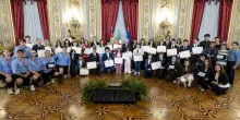 Alfieri della Repubblica, 29 i giovani premiati da Mattarella: il piccolo genio dell'IA, l'eroe soccorritore e la poetessa. La lista completa