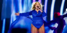 Eurovision 2025, Sissal per la Danimarca: chi è la cantante? Età, carriera e canzoni