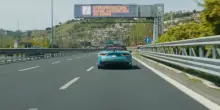 Intelligenza artificiale, Autostrade per l'Italia rivoluzione la guida con "dynamic speed limit". Gli effetti: «Meno emissioni e incidenti»