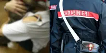 Litiga con la madre e l'accoltella con le forbici: inflitti 40 colpi