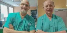 Bimbo di 2 anni riacquista l'udito grazie a un raro intervento: «Ha sentito per la prima volta la voce di mamma e papà»