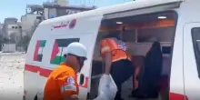 Gaza, il dramma della pediatra: uccisi in un raid 9 dei suoi 10 figli. Ferito il marito, anche lui medico