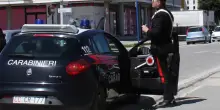 Incidente a Tripari, ragazzo in moto perde il controllo e si schianta contro un cancello: muore a 16 anni