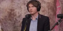 Raffaele Sollecito da Fedez a Pulp Podcast: «Tanti errori sul caso Meredith, lo sperma sul cuscino mai analizzato. La mia vita stravolta»