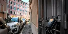 Affitti brevi, nei B&b torna il check-in da remoto: Tar annulla circolare del Viminale
