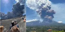 Eruzione Etna, nube eruttiva alta chilometri: crolla parte del cratere. Escursionisti in fuga. Allerta rossa per i voli