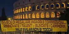 Roma, striscione della Curva Sud per Svilar al Colosseo: «Mile non si tocca»