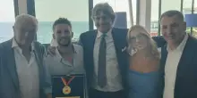 Mertens festeggia a Marechiaro la cittadinanza onoraria