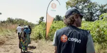Alessio Boni e CESVI raccontano il campo rifugiati Palabek in Uganda: un docu-film per dare voce a chi fugge dalla guerra