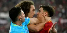Dybala racconta la lite con Guendouzi: «Ha la lingua lunga e dà fastidio ai giovani. Ecco cosa ha detto a Soulé»