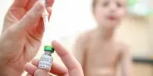 Firenze, bambina di un anno e mezzo rischia la vita per il morbillo. La medica: «Vaccinate i vostri figli»
