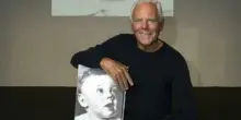 Giorgio Armani in convalescenza dopo il ricovero in ospedale, salta la Fashion Week a Milano. «Il passo indietro» e la malattia