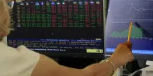 Borse mediorientali in rialzo dopo l'attacco Usa all'Iran, anomalia o attesa? Perché e cosa sta accadendo